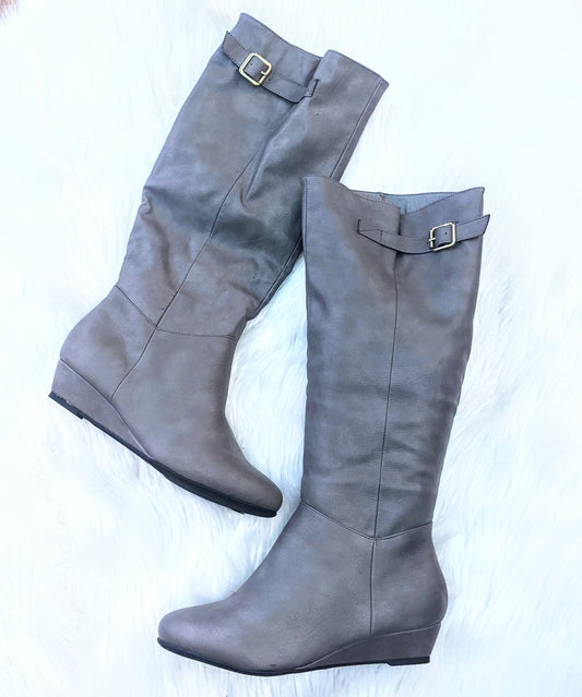 Anna Small Platform Boot Gry