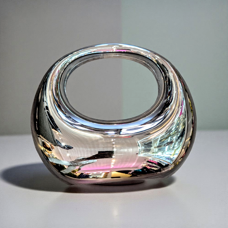 Solid crescent handbag silver